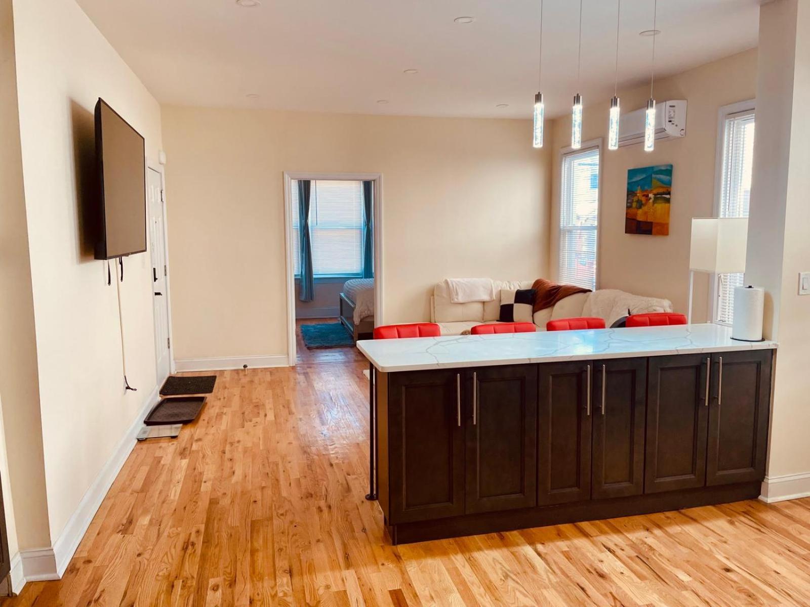 Ooohlala! 2 Beds And 2 Full Baths W/Free Parking Διαμέρισμα Νιούαρκ Εξωτερικό φωτογραφία